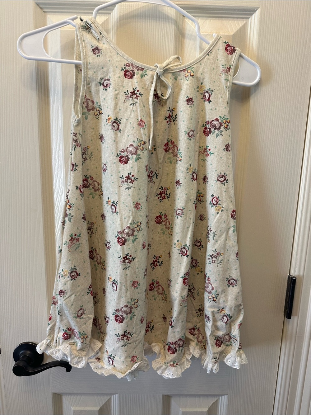 Well Dressed Wolf Cream Floral Ruffle-Hem Dress